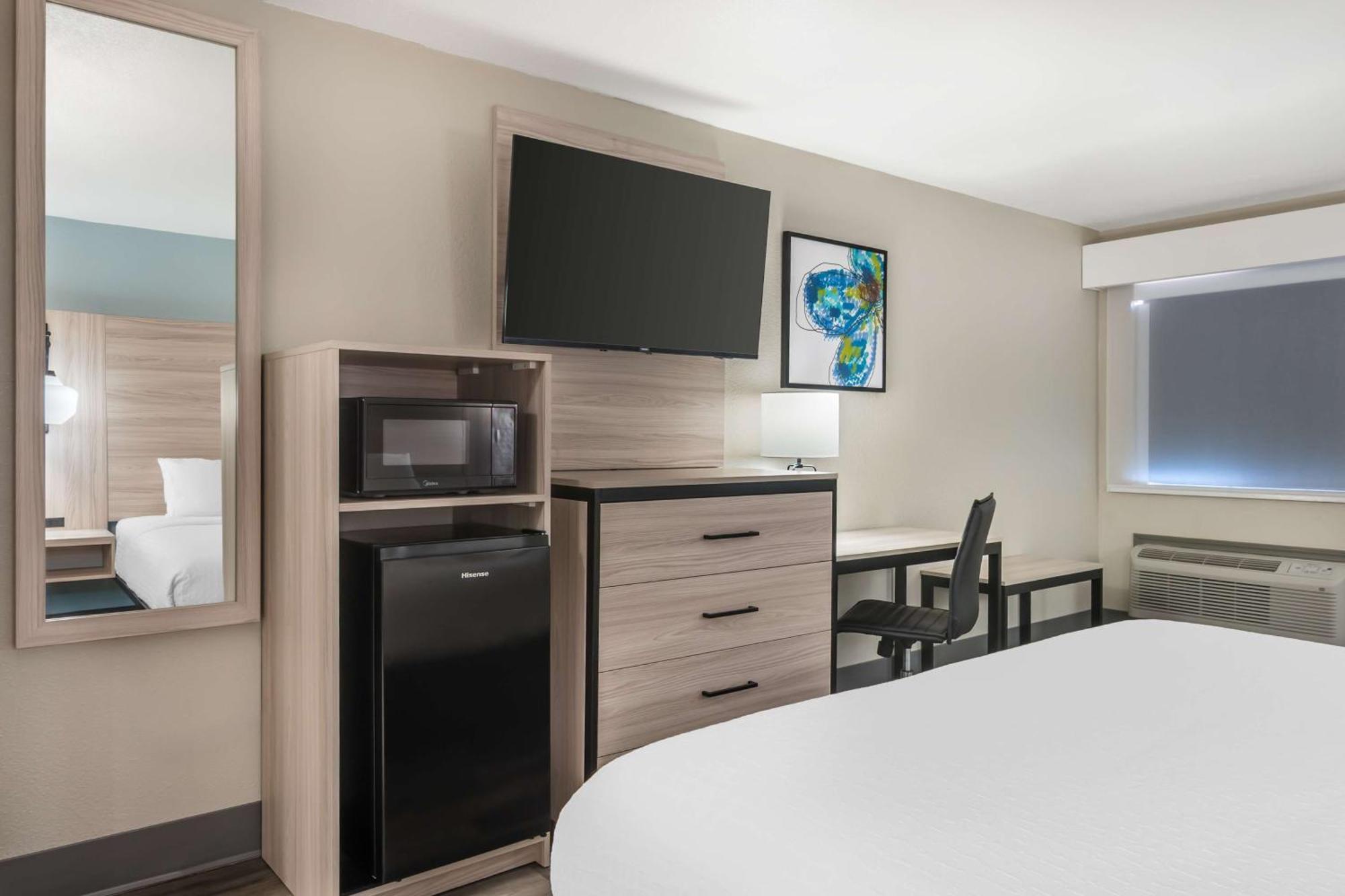 Hotel Western Wichita North Park 3*